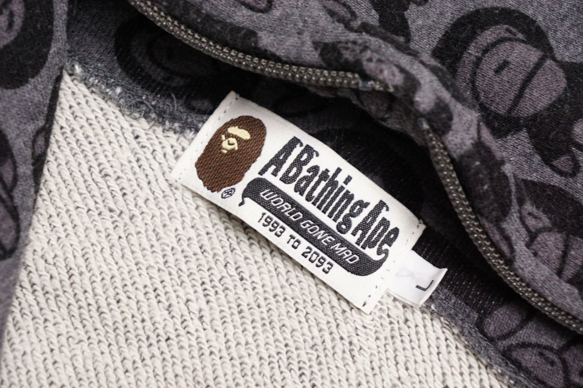 大量入荷 A BATHING APE マイロ 総柄 アニメ柄 フルジップ