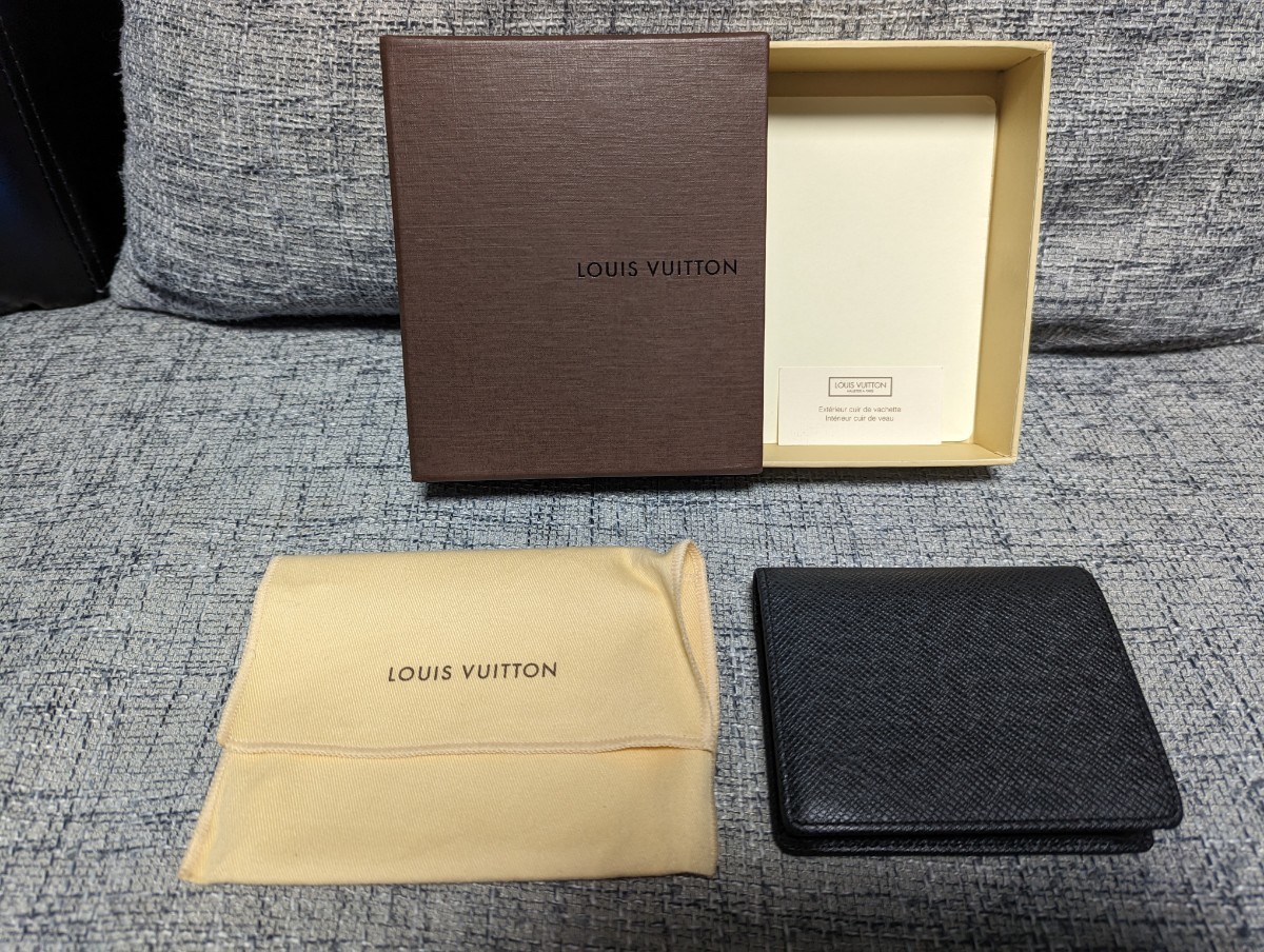 ルイヴィトン LOUIS VUITTON 二つ折り コンパクト 財布 新品未使用