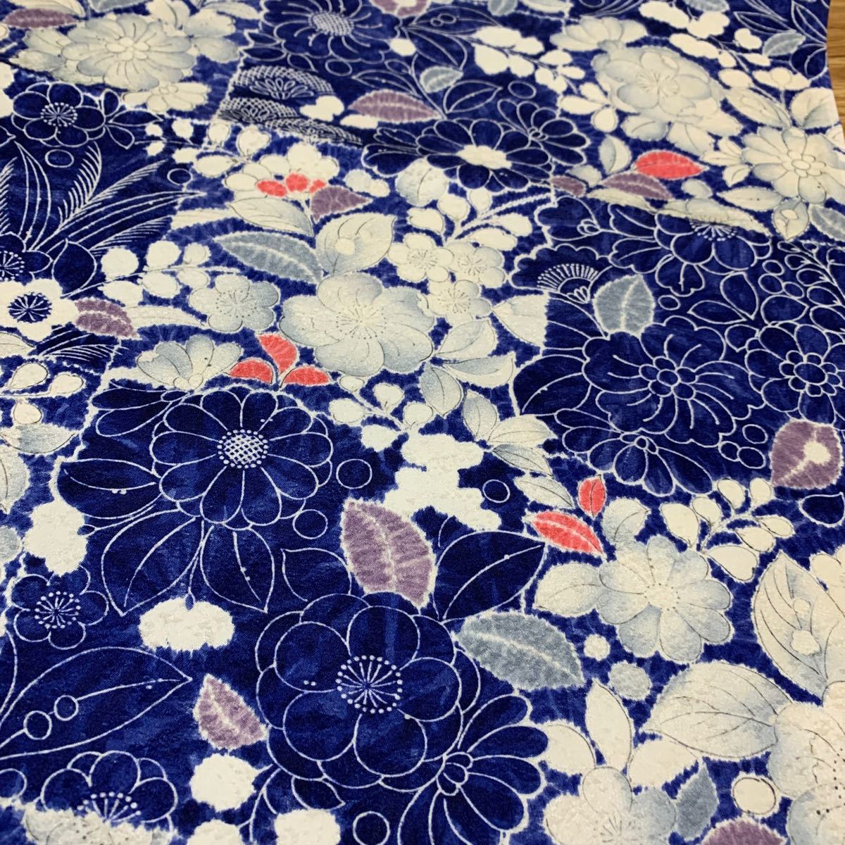 449 着物ハギレ 正絹 市松に辻が花尽くし模様 袖ハギレ36×110