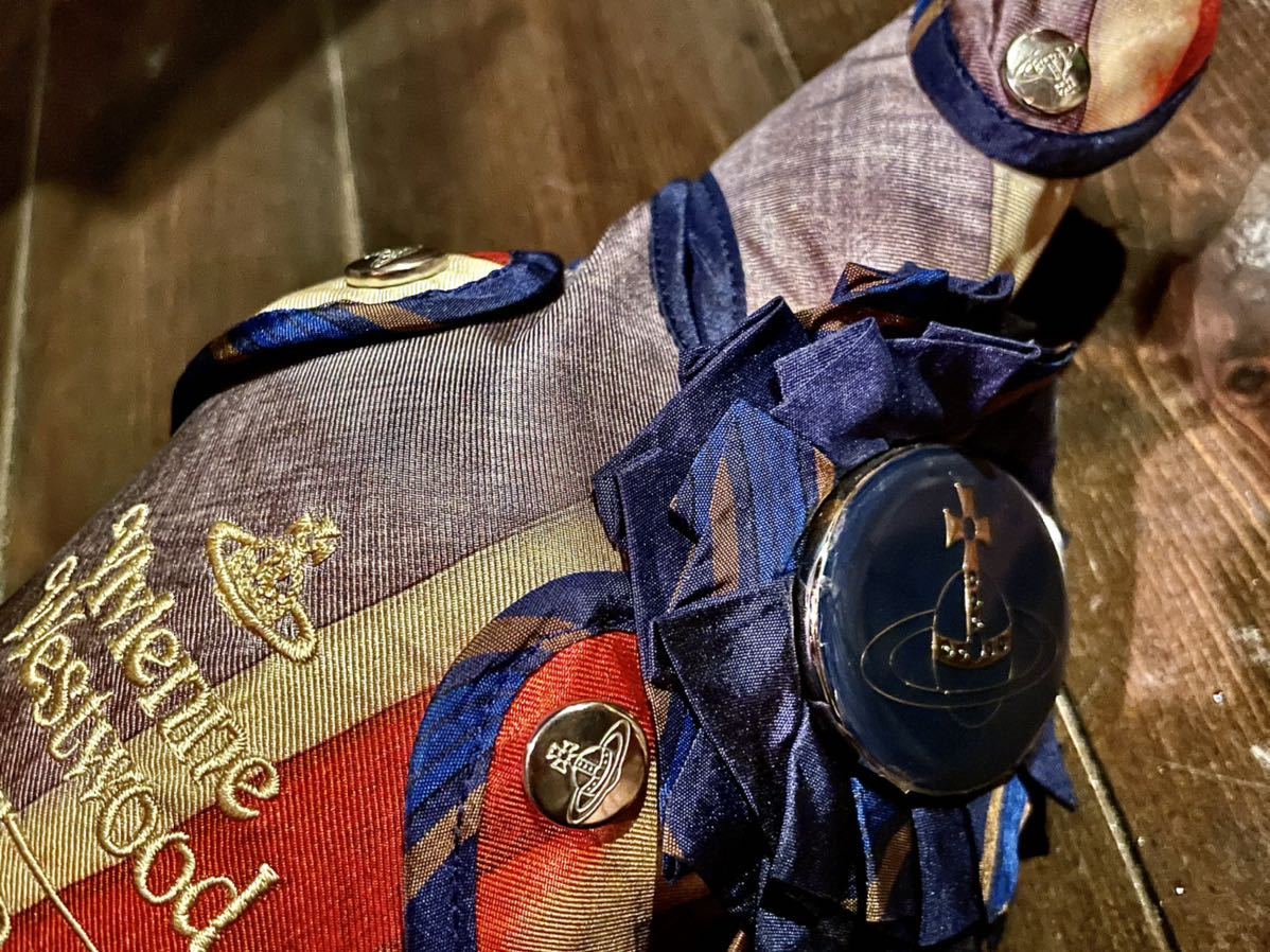 希少 Vivienne Westwood CHIVAS REGAL 18 Year ヴィヴィアン 希少 Vivienne Westwood CHIVAS REGAL 18 Year ヴィヴィアン