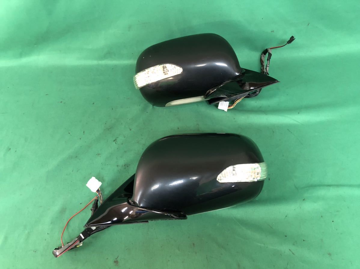 MX236 中古 トヨタ セルシオ UCF30 UCF31 後期 ドアミラー サイドミラー ウィンカー付き 左右 セット ブラック 黒 202 左調整× ツヤなし_画像1