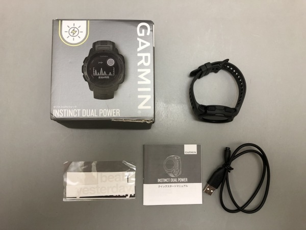 GARMIN(ガーミン) 腕時計□美品 Instinct Dual Power Graphite 010