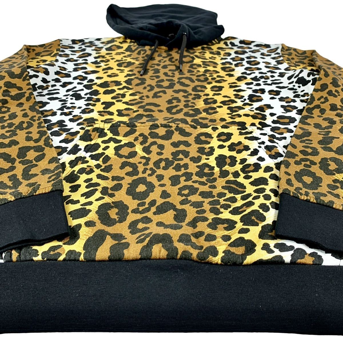 新品 ラブ モスキーノ LOVE MOSCHINO ヒョウ柄 レオパード 新品 ラブ モスキーノ LOVE MOSCHINO ヒョウ柄 レオパード