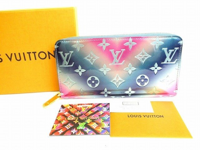 フラワープリント 正規品 バレンタイン LOUIS VUITTON ジッピー