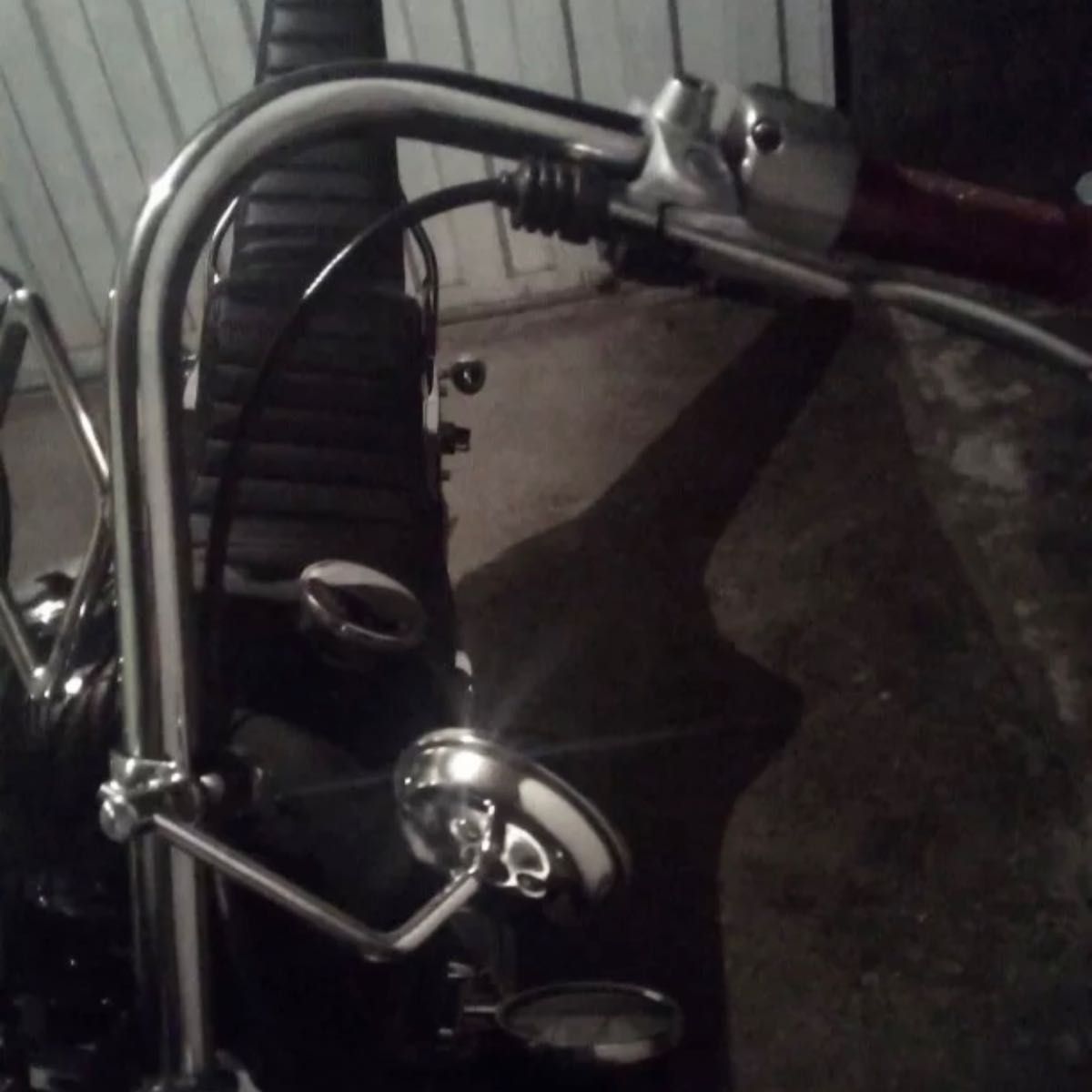 バイク汎用ハンドルクランプ クランプミラー ラウンドミラー 左右2本セット チョッパー ボバー ハーレースタイル|PayPayフリマ クランプミラー バイク ミラー ハンドルクランプ ラウンドミラー ハーレー