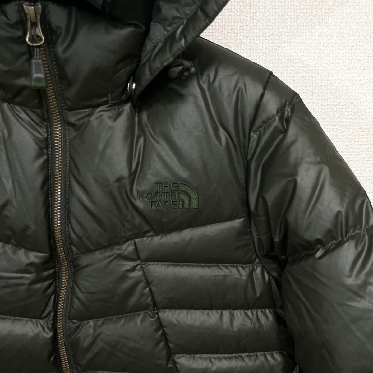 新品特価! 人気 ノースフェイス ダウンコート レディースXS フード着脱可能 透湿防水 THE NORTH FACE ロゴ刺繍