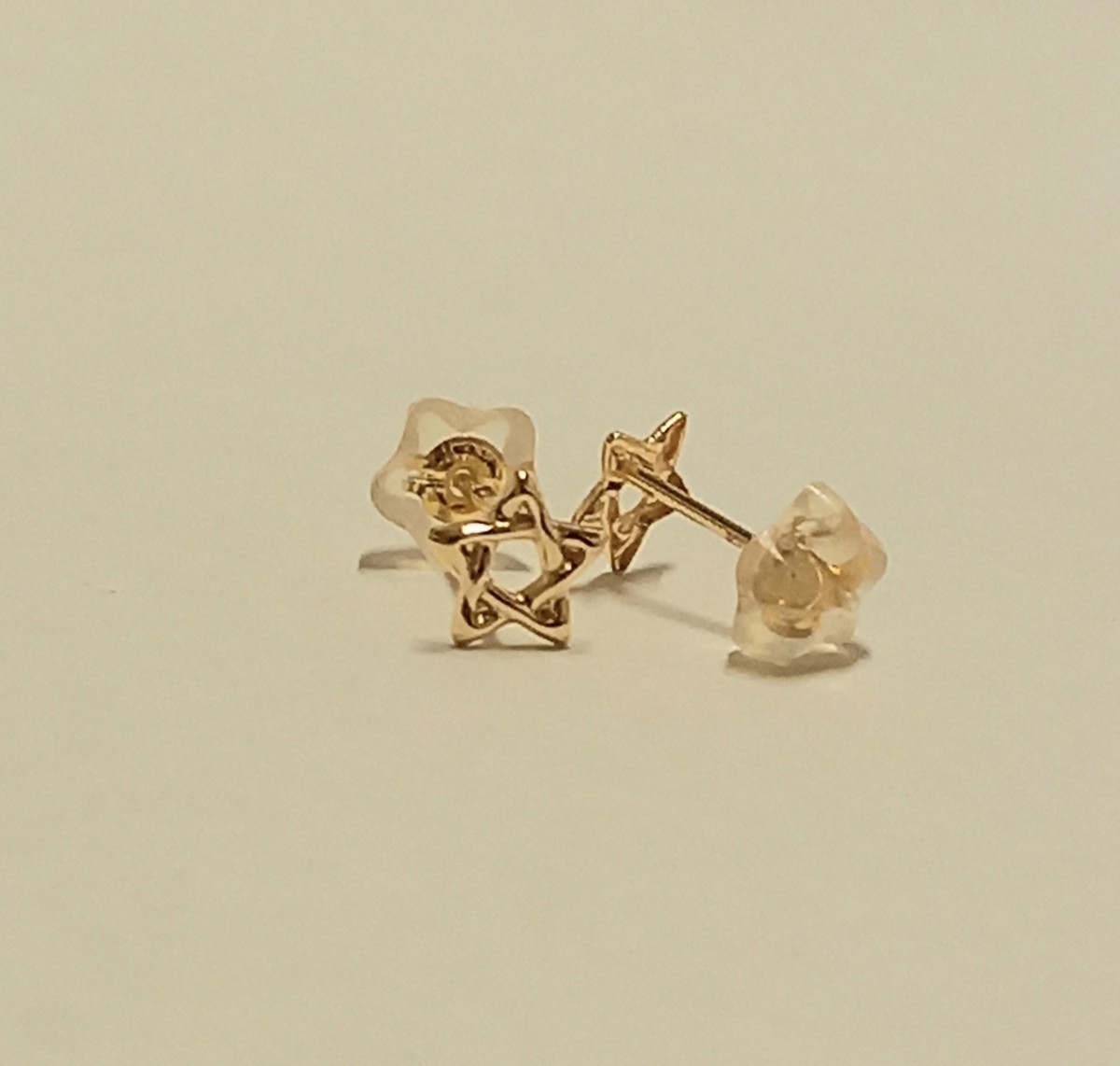 新品 K18(18金)星 デザインピアス|PayPayフリマ