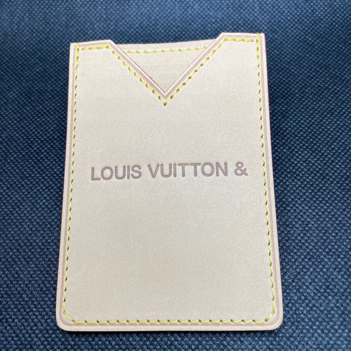 ルイヴィトン LV エキシビション パスケース ヴィヴィエンヌ 限定 ...