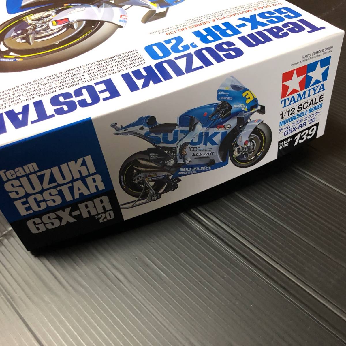 新品未使用プラモデル TAMIYA Team Suzuki ECSTAR GSX-RR ’20 1/12オートバイシリーズNo.139_画像3