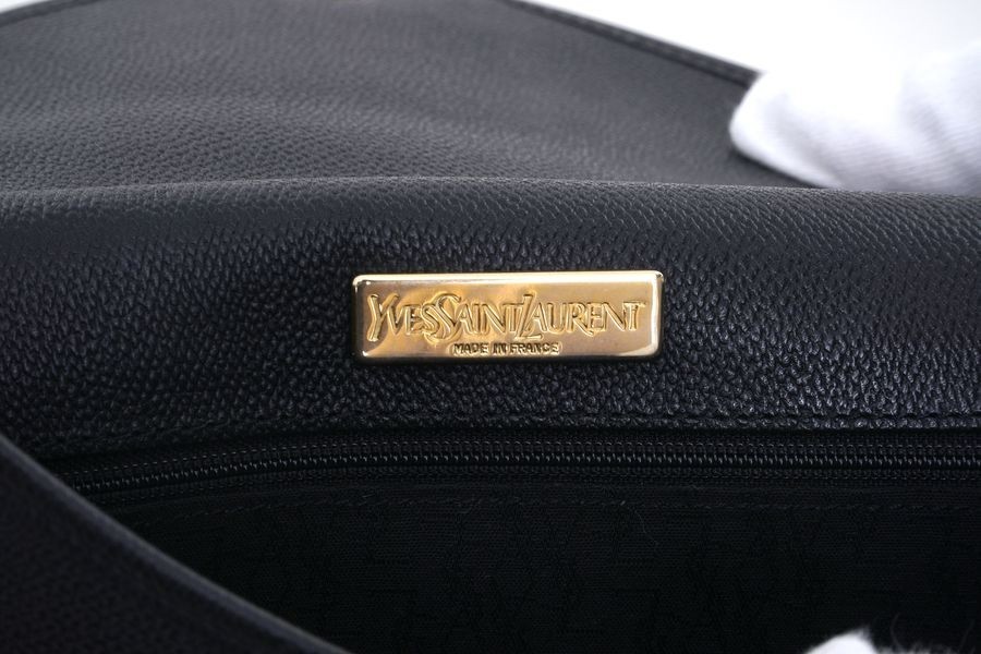 極美品】イヴサンローラン ショルダーバック ゴールド金具 レザー