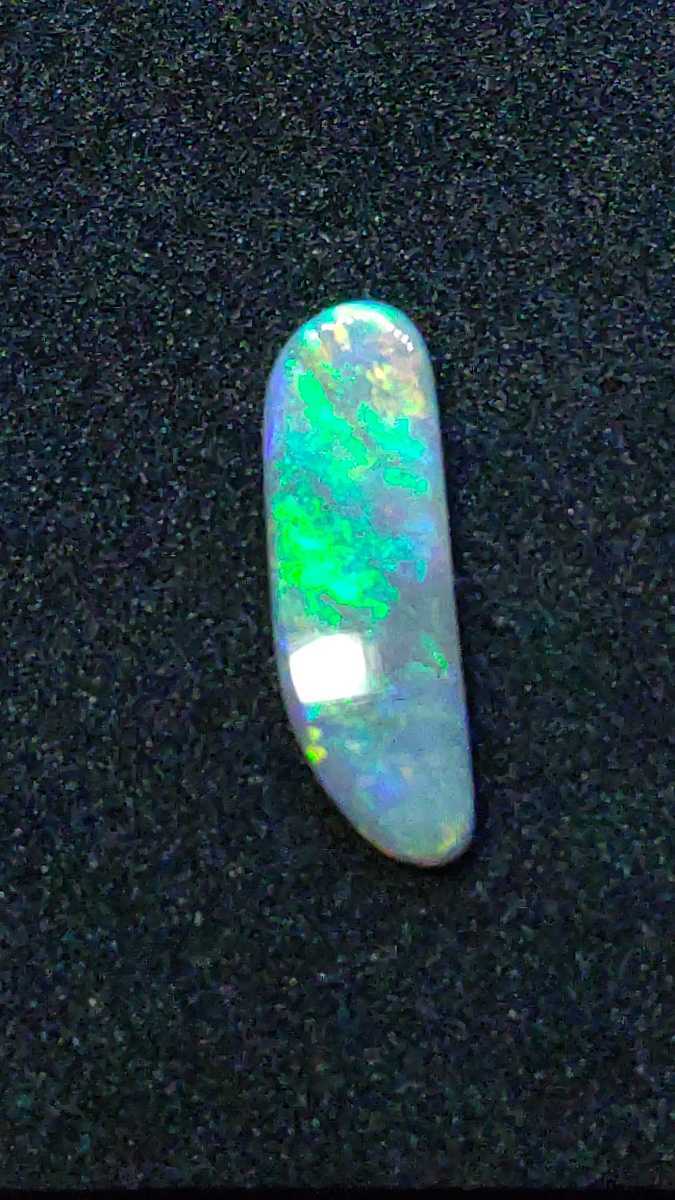 No.619 ボルダーオパール 遊色効果 シリカ球 10月の誕生石 天然石 ルース 蛋白石jewelry opal ジュエリー 宝石 _画像5