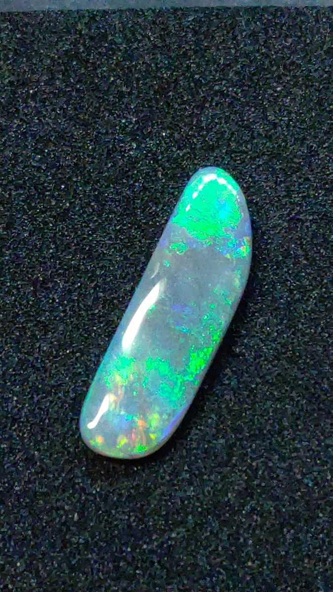 No.619 ボルダーオパール 遊色効果 シリカ球 10月の誕生石 天然石 ルース 蛋白石jewelry opal ジュエリー 宝石 _画像3