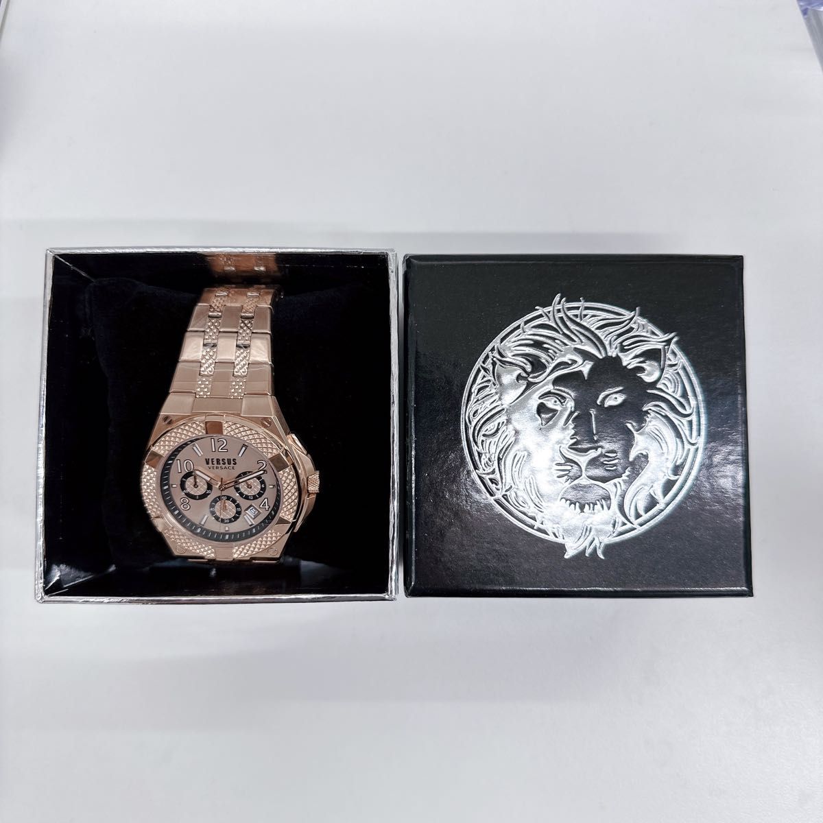 【新品】ヴェルサスヴェルサーチ Versace メンズ腕時計 ローズゴールド