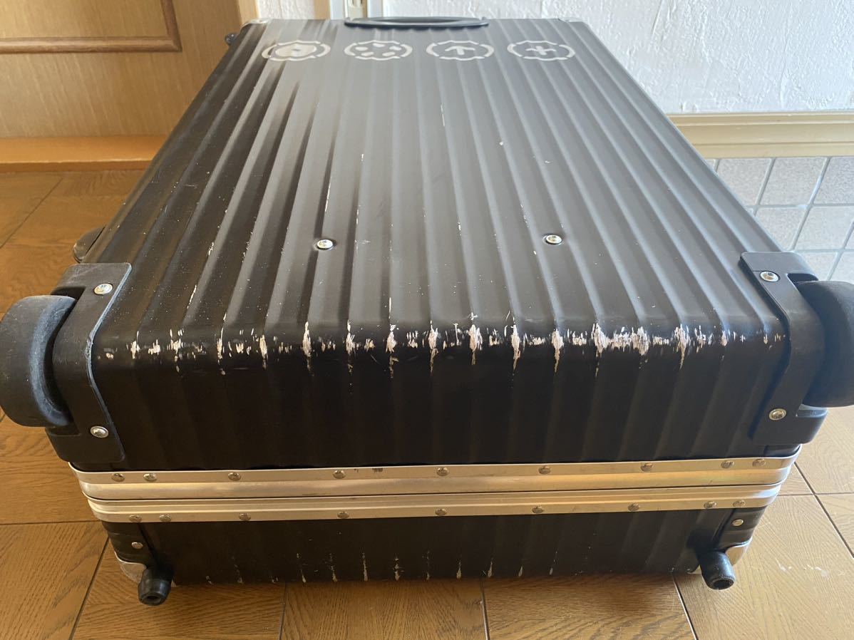 リモワ RIMOWA MW Michael Wong クラシックフライト 72L ブラック 黒 アルミニウム キャリー スーツケース 2輪 香港限定_画像9