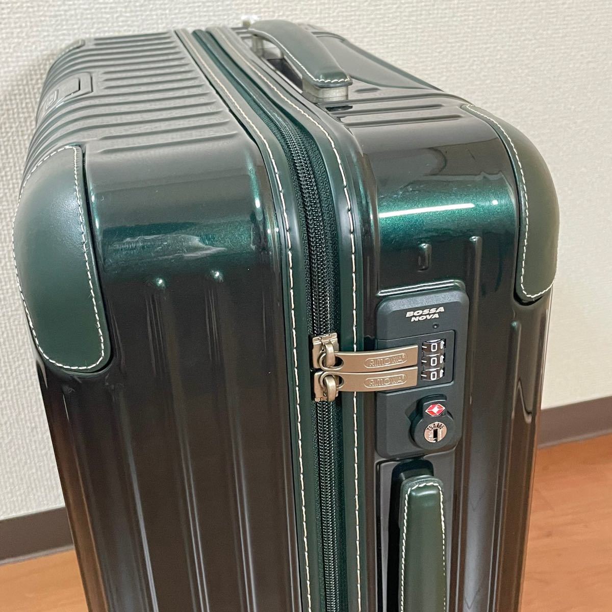 新品】Rimowaリモワ 42L ボサノバ BOSSA NOVA 4輪 グリーン green