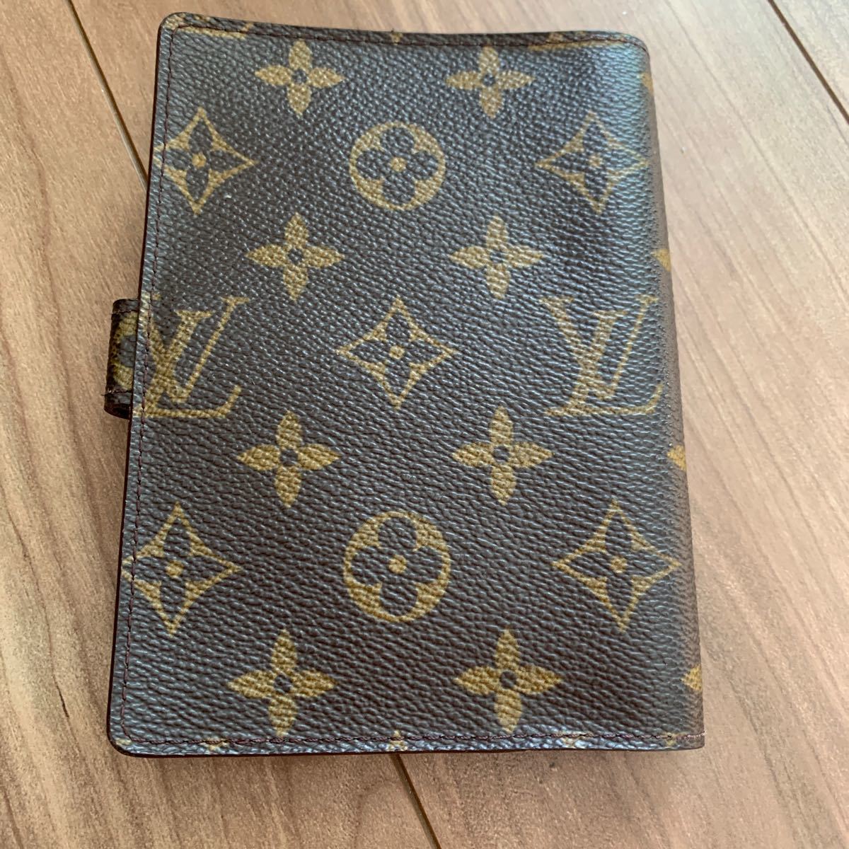 LOUIS VUITTON 手帳カバー