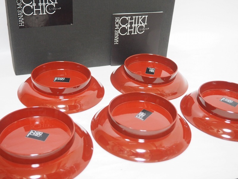 B0682 CHIKI CHIC 造 朱塗 椿皿 5客揃 化粧箱付 ☆ しっきシック 茶道具 茶懐石 茶事 和食器 漆器 皿 銘々皿 楪子 セット 美品 良品 無傷_画像6