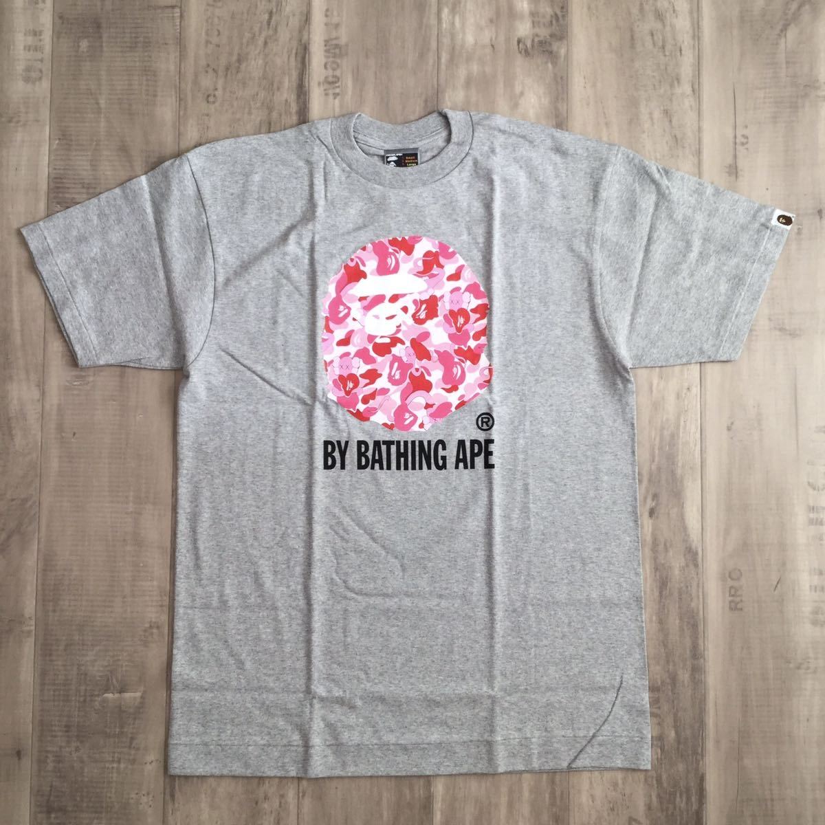 春夏新作モデル BAPE×KAWS Tシャツ ecousarecycling.com