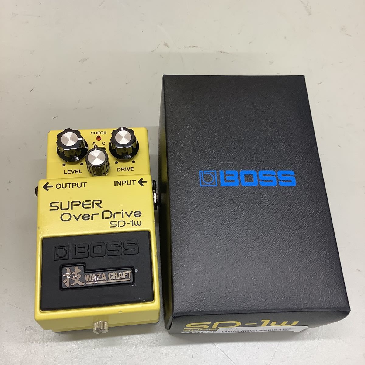 ライブ ヤフオク! - BOSS SD-1w/技クラフト/オーバードライブ/本体の