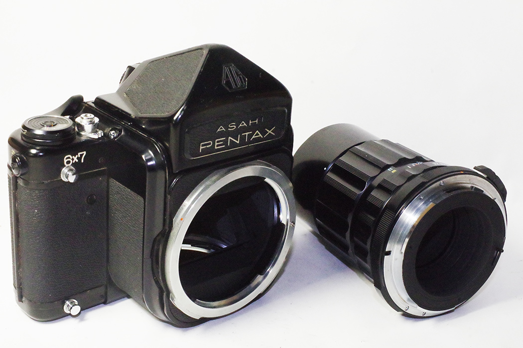 PENTAX 6x7 前期型 ＆ SMC Takumar(6×7)200mm F4　ペンタックス中判（67）望遠レンズセット　稼働良品_画像2