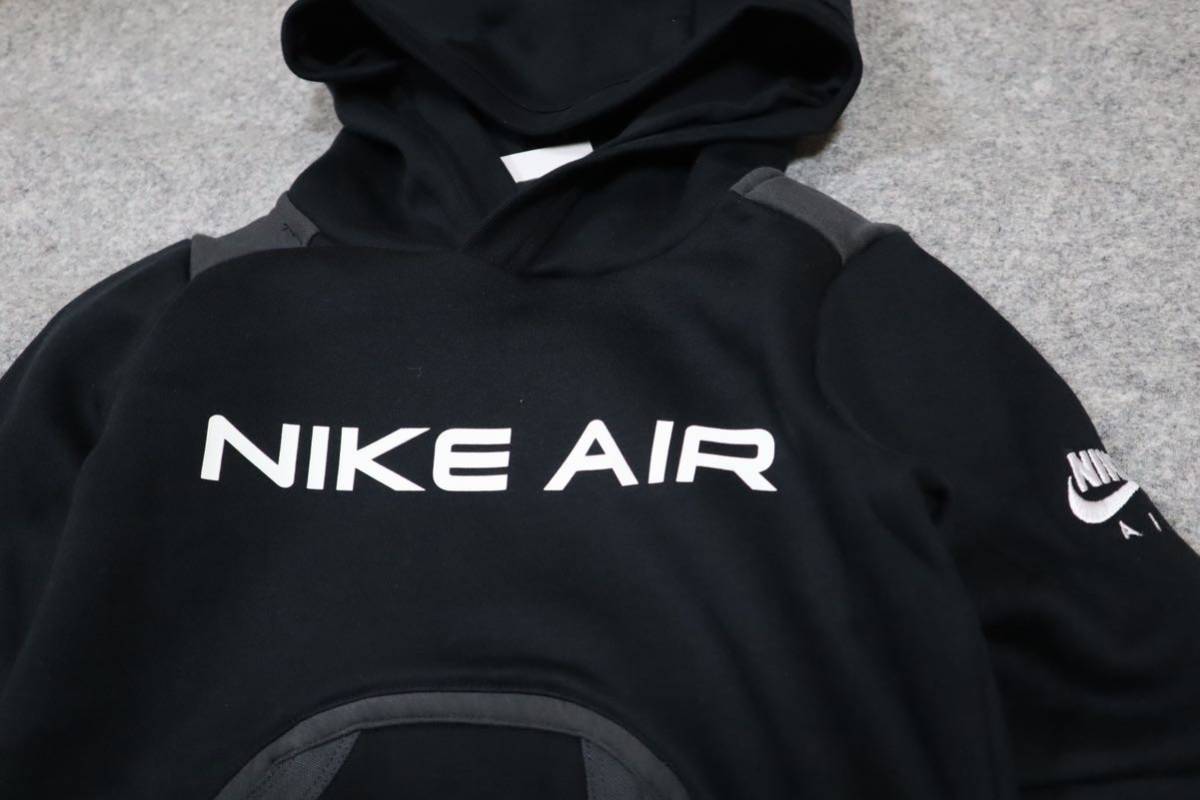 新品 定価7700円 130㎝ NIKE ナイキ AIR キッズ　プルオーバーパーカー 裏起毛_画像4