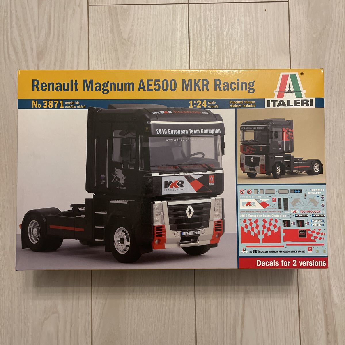 18%OFF】 ITALERI タイガーエクスプレス ルノーAE500