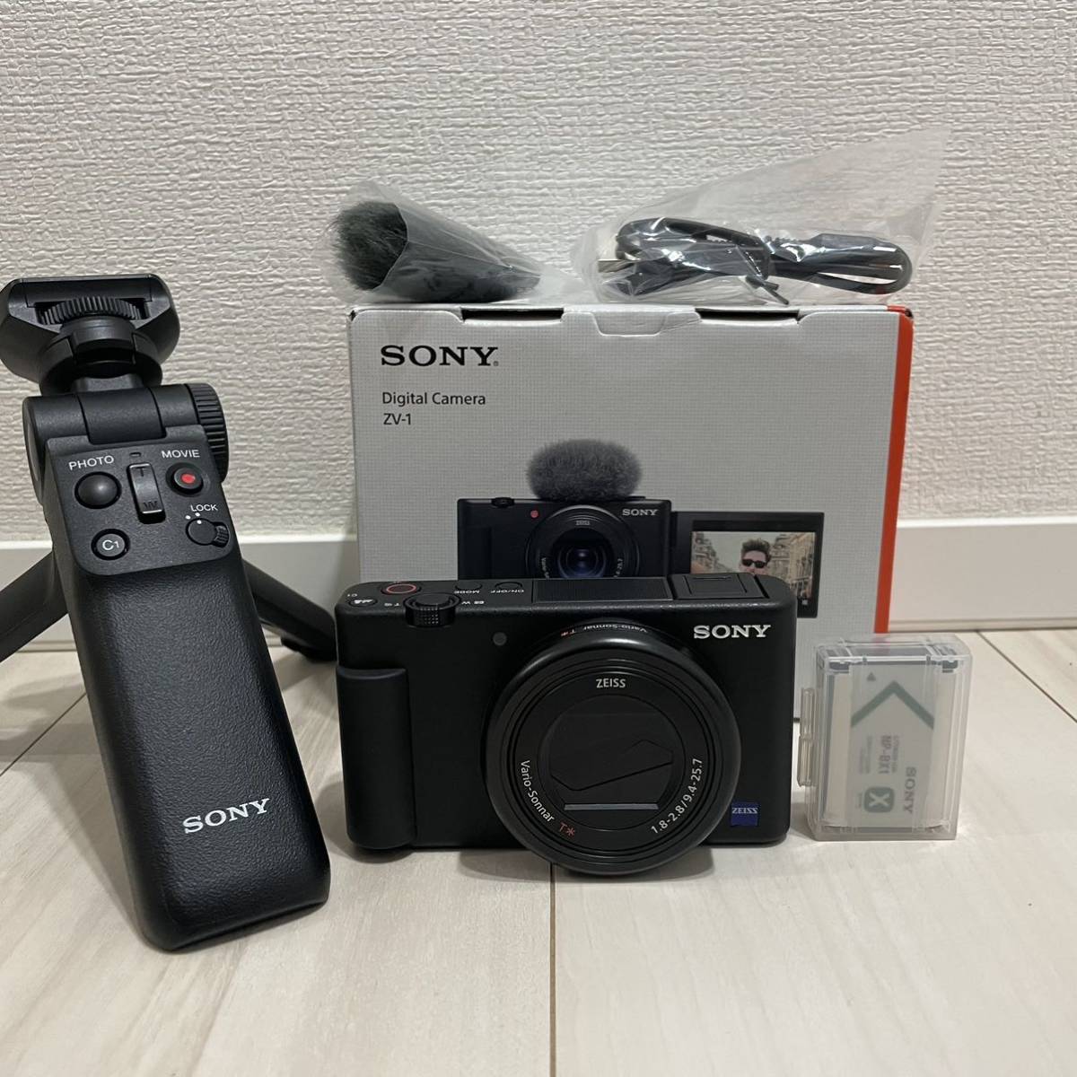 美品 SONY VLOGCAM ZV-1G シューティンググリップキット カメラ