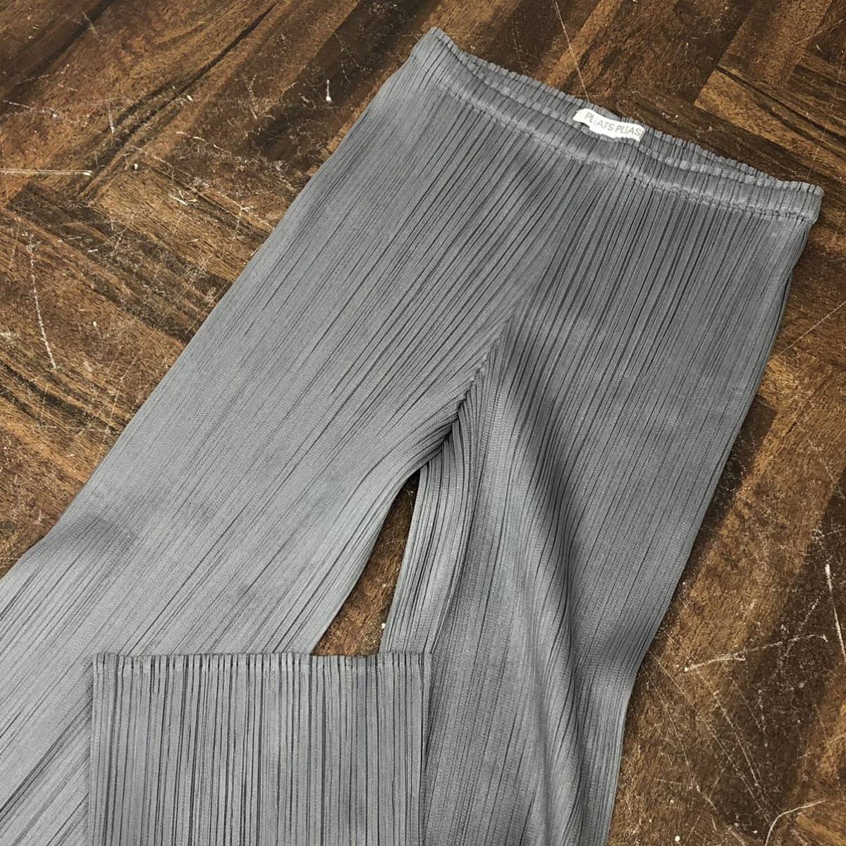 PLEATS PLEASE プリーツプリーズ ISSEY MIYAKE イッセイミヤケ