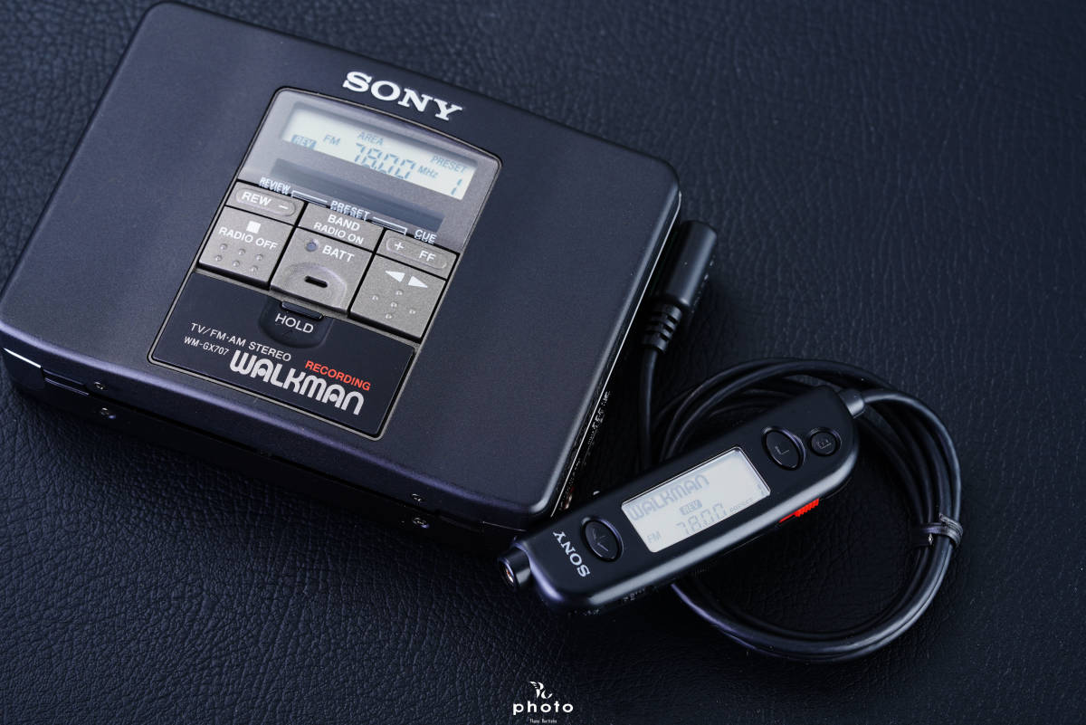 ★極上美品・動作〇★ SONY ソニー WALKMAN FM/AMラジオ 高性能録再機 ポータブルカセットプレーヤー WM-GX707 BLACK_画像6