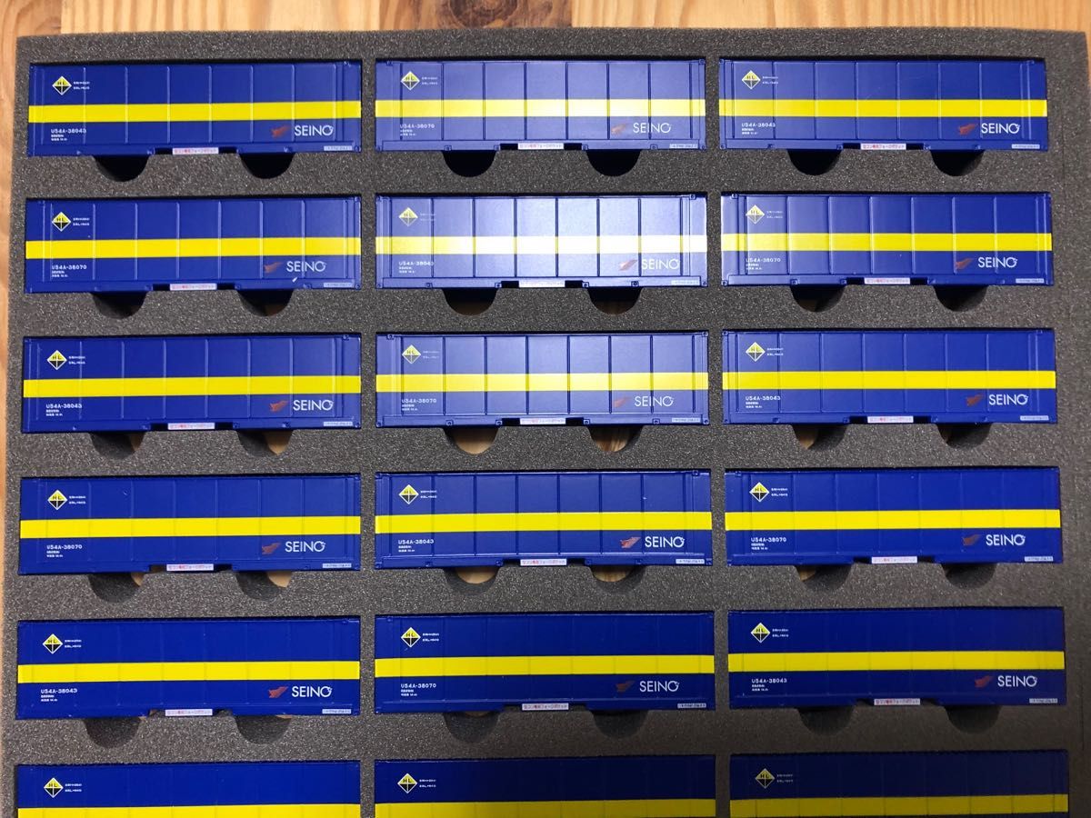 【全未使用】TOMIX 8731付属 U54A西濃運輸コンテナ15両分+TOMIX 3177 U31A 西濃運輸コンテナ
