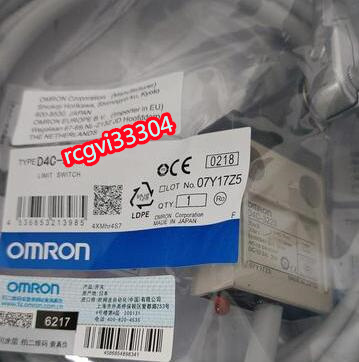 新品 OMRON/オムロン D4C-2202 小型リミットスイッチ 6ヶ月保証　_画像1