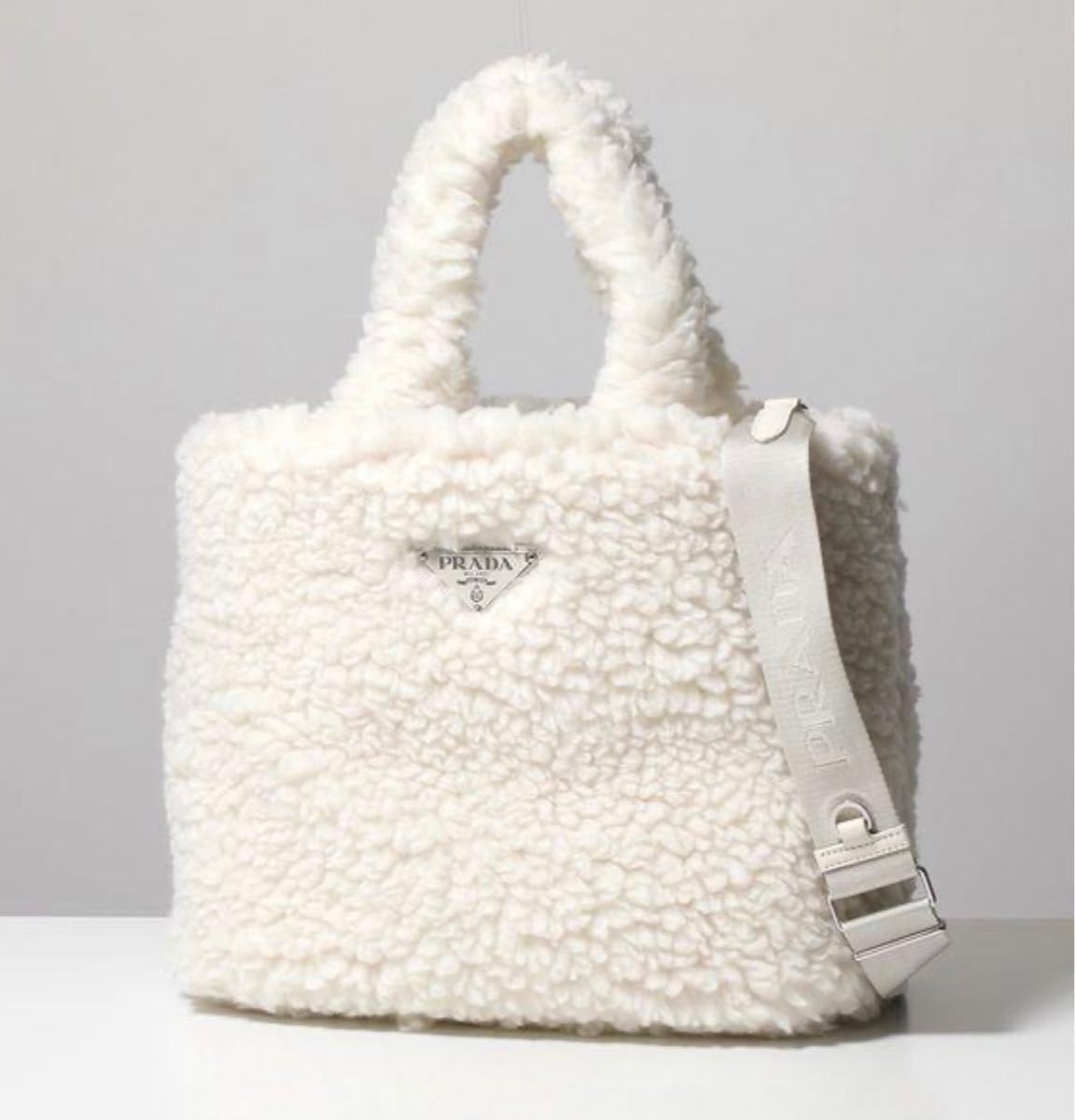 美品 プラダ 2way バッグ ウール ショルダーバッグ 三角ロゴ カシミヤ