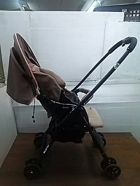  free shipping X49599 Combi stroller me tea karu First EY-360 Camel Brown 