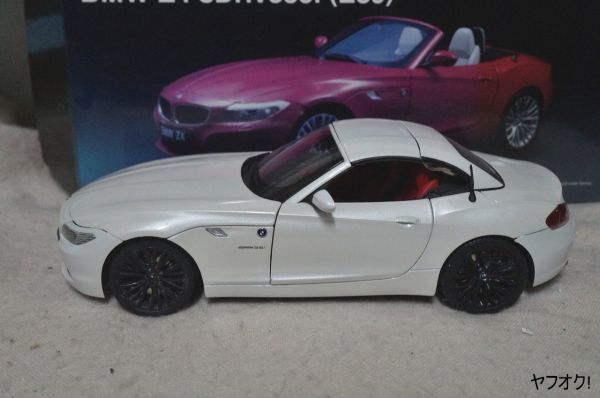  Kyosho BMW Z4 sDrive 35i (E89) 1/18 миникар белый 