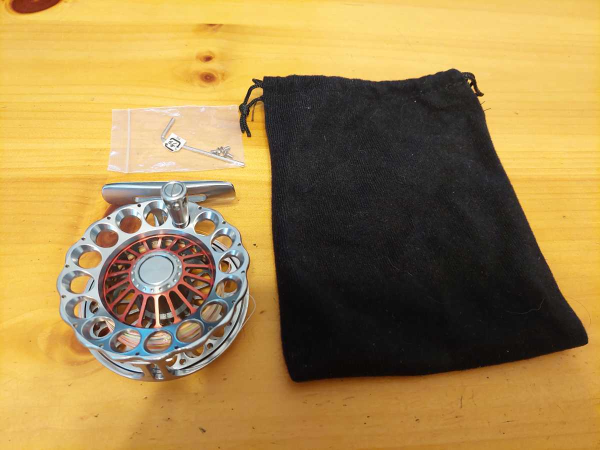ダイワ BJ75D チヌ落とし込みリール ヘチ 黒鯛 クロダイ