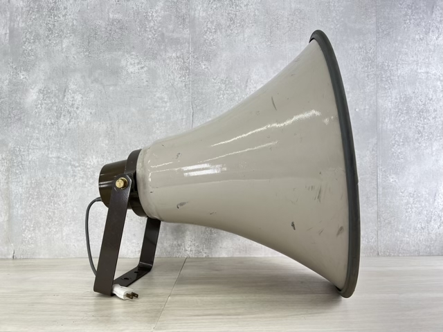 Yahoo!オークション - 丸型 ホーンスピーカー トランス付 25W Yahoo!オークション - 丸型 ホーンスピーカー トランス付 25W