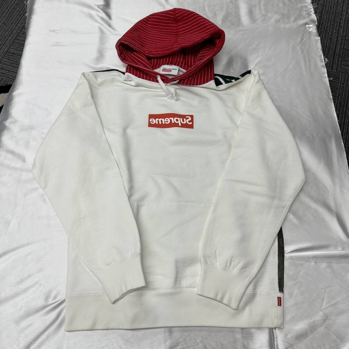 人気の贈り物が大集合 ロゴ ボックス シュプリーム Sweatshirt Hooded Pullover Logo Box Supreme L パーカー14ss SHIRT GARCONS des COMME コムデギャルソン パーカ 人気の贈り物が大集合 ロゴ ボックス シュプリーム Sweatshirt Hooded Pullover Logo Box Supreme L パーカー14ss SHIRT GARCONS des COMME コムデギャルソン パーカ