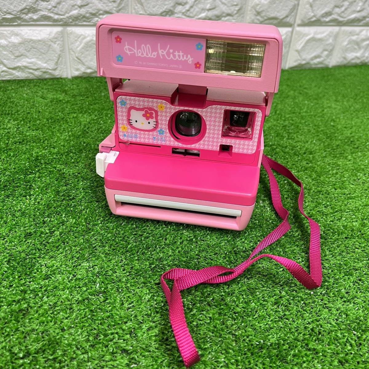 ヤフオク! - 1円 ポラロイド ハローキティ カメラ Polaroid 