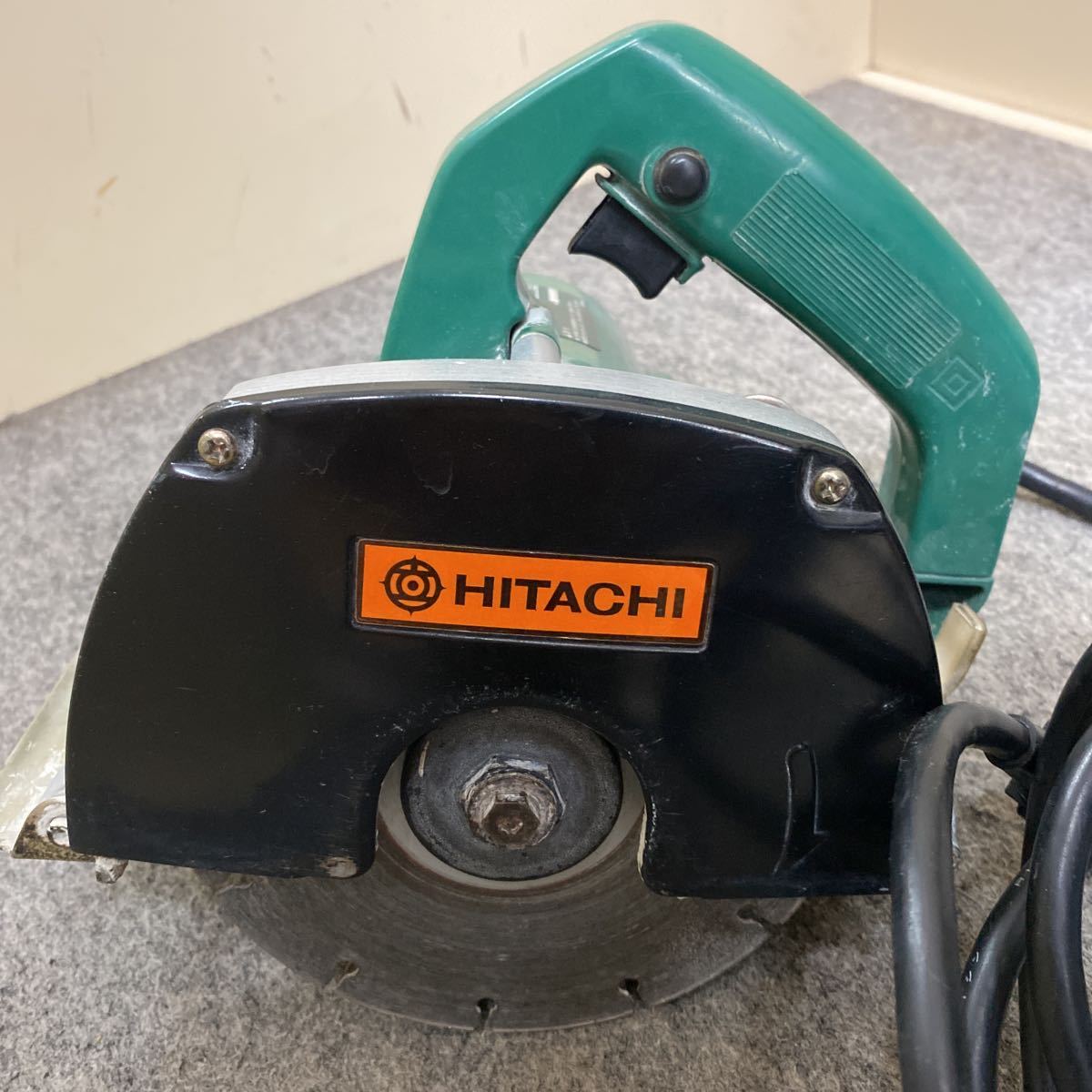 日立工機 155mm カッタ CM6 100V ダイヤモンドカッター付き 丸 日立工機 155mm カッタ CM6 100V ダイヤモンドカッター付き 丸
