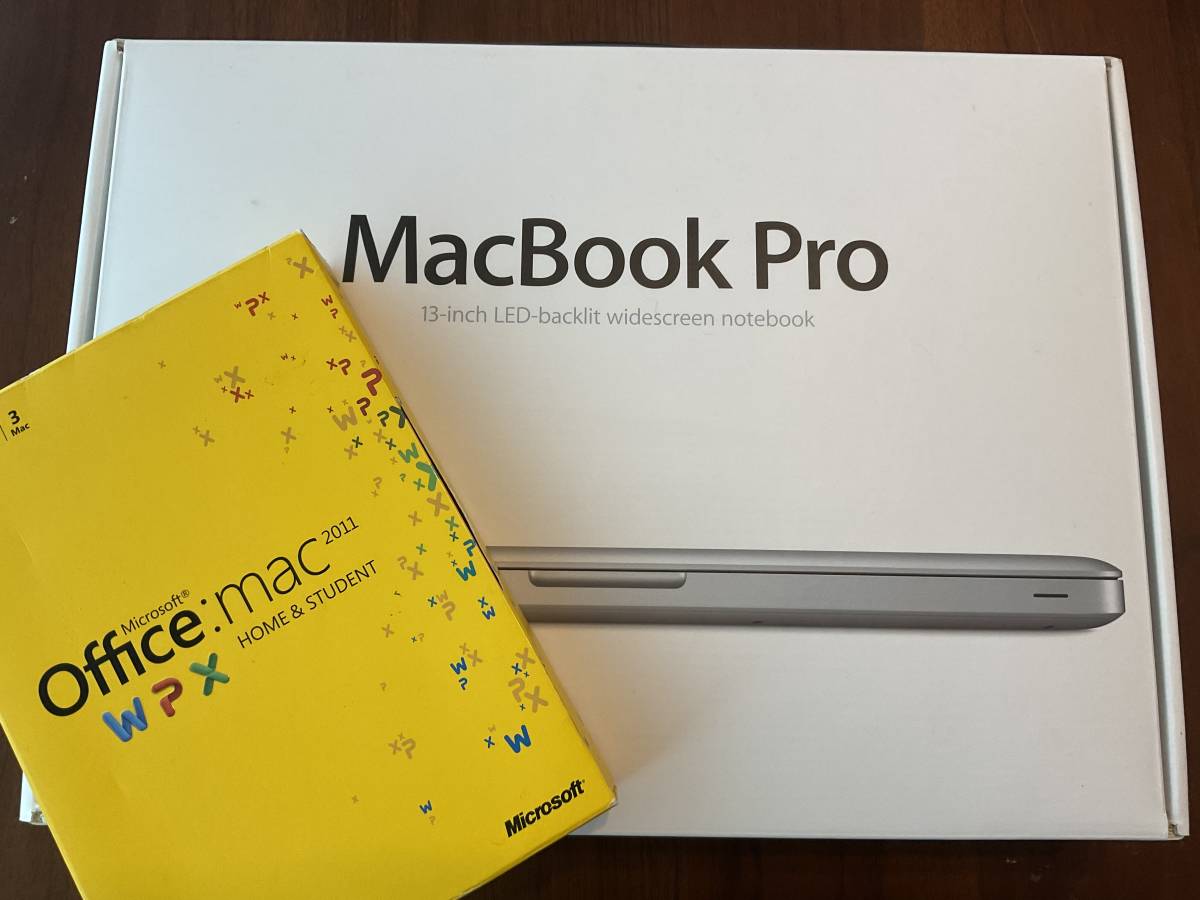 【送料無料】Apple MacBook Pro 13インチ　メモリ8GB_箱付きです