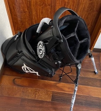 ☆未使用☆オムニクス Tripod CADDIE BAG トライポッド スタンド ☆未使用☆オムニクス Tripod CADDIE BAG トライポッド スタンド