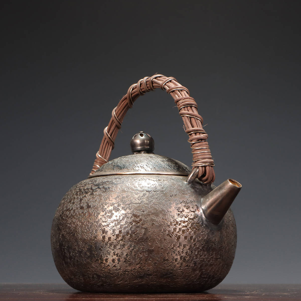 2021春夏新作】 古銀 茶壺 純銀 款 籐編提梁 銀瓶 煎茶 湯沸 茶道具