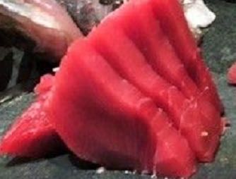 e『送料無料』 メバチ鮪赤身5.5kg マグロ水揚げ日本一の三崎産
