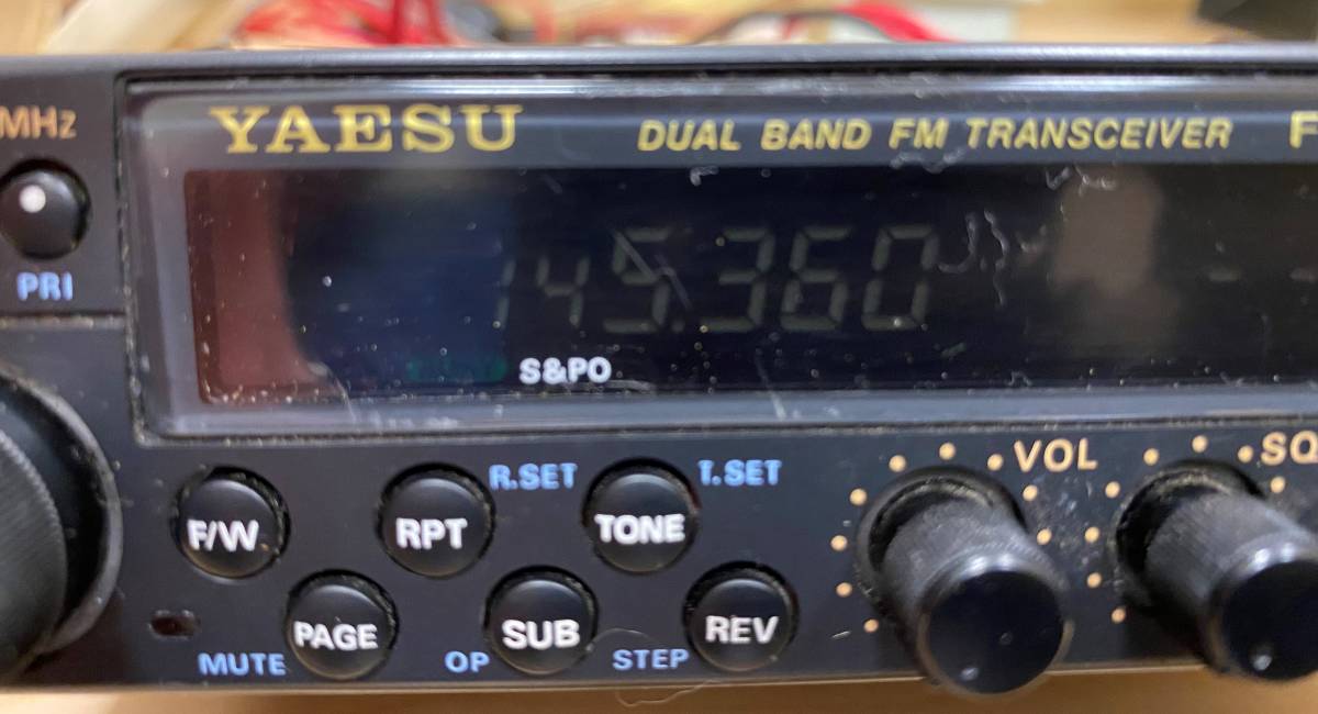 【無線機】YAESU FT-4600 デュアルバンドFMトランシーバー ヤエス 八重洲 マイク付き USED 通電チェック済み
