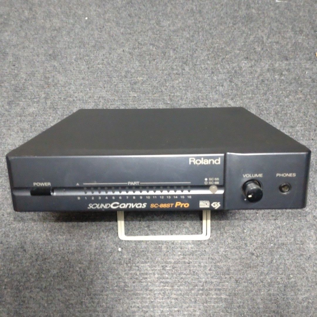 中古■ROLAND SC-88ST Pro ハードウェアMIDI音源