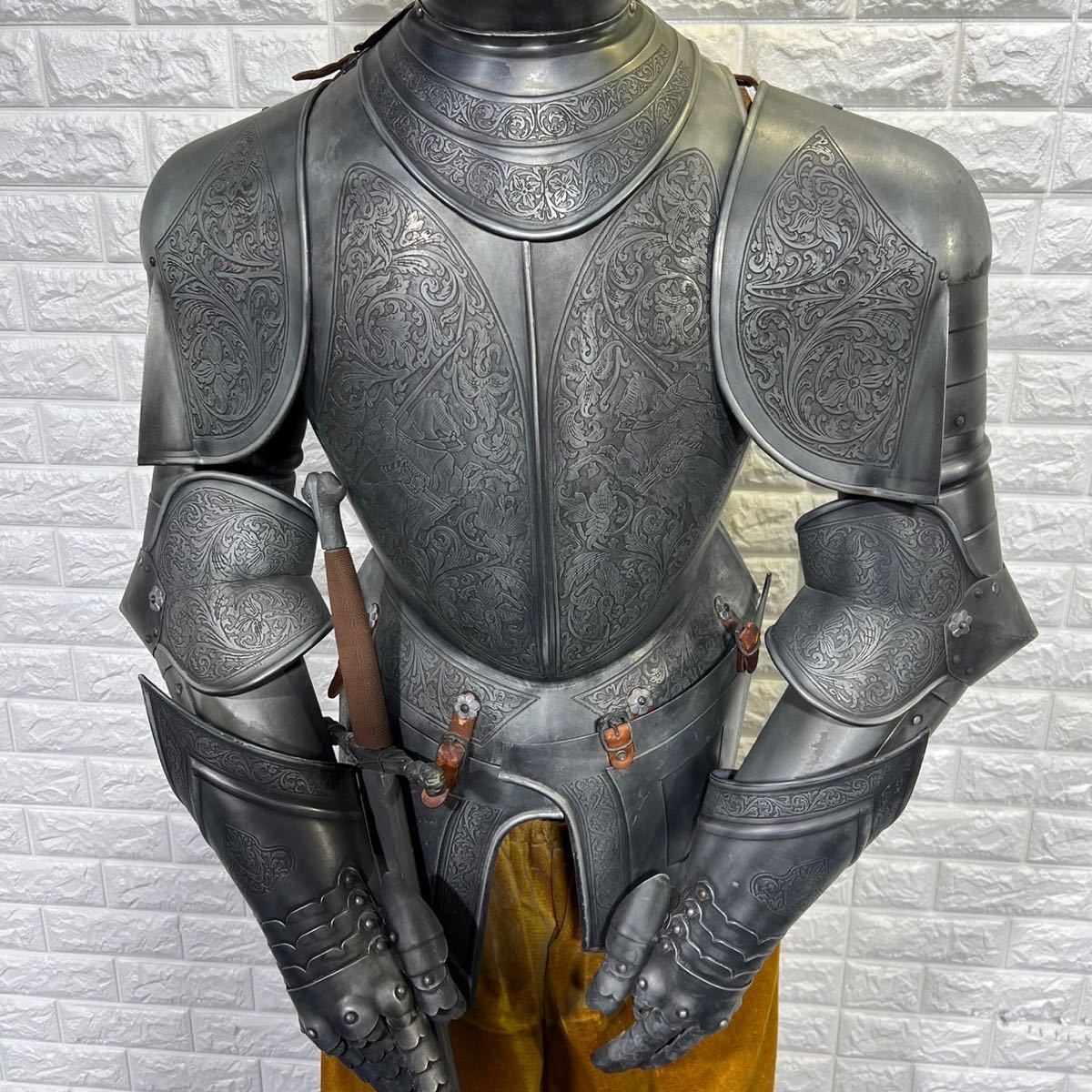 西洋 甲冑 鎧 プレートアーマー レプリカ 等身大 オブジェ 武具