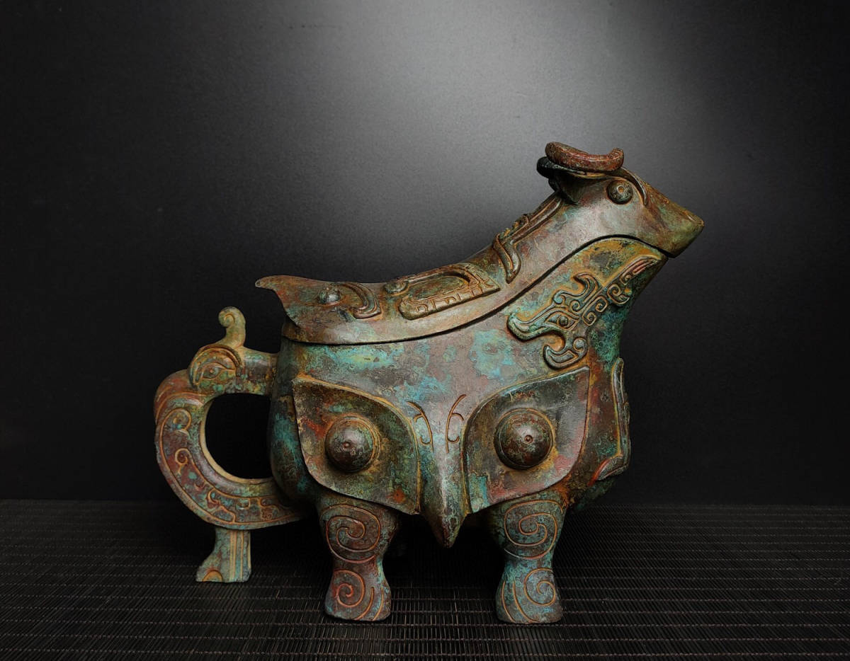 商周・青銅製・羊型酒器『収蔵家蔵』置物・古賞物・古美術品・家族珍蔵 ...