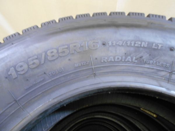 ☆引取り歓迎 バリ山 195/85R16 114/112N LT 6本 2020年製