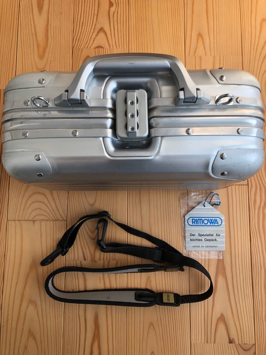 RIMOWA/リモワ アルミニウム ケース 旧ロゴ ピッコロ 美品 付属 RIMOWA/リモワ アルミニウム ケース 旧ロゴ ピッコロ 美品 付属