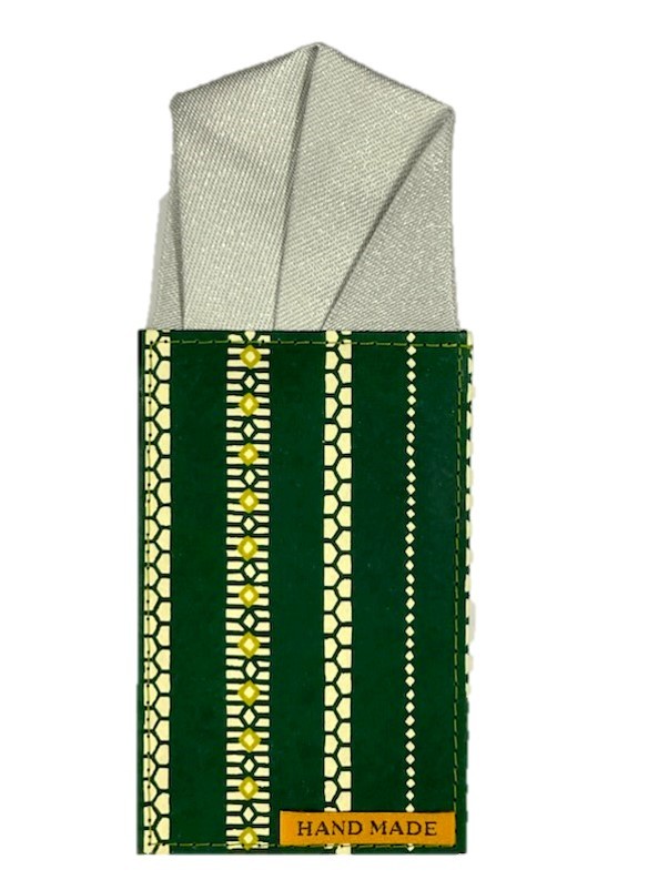 掘り出し物　日本製　ハンドメイド　形態安定　ポケットチーフ　美濃和紙×シルク生地　シルバーラメ×和柄　バンブーカラー
